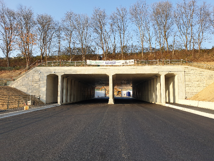 군사시설 진입도로 개설사업(3공구) 중 비개착공사